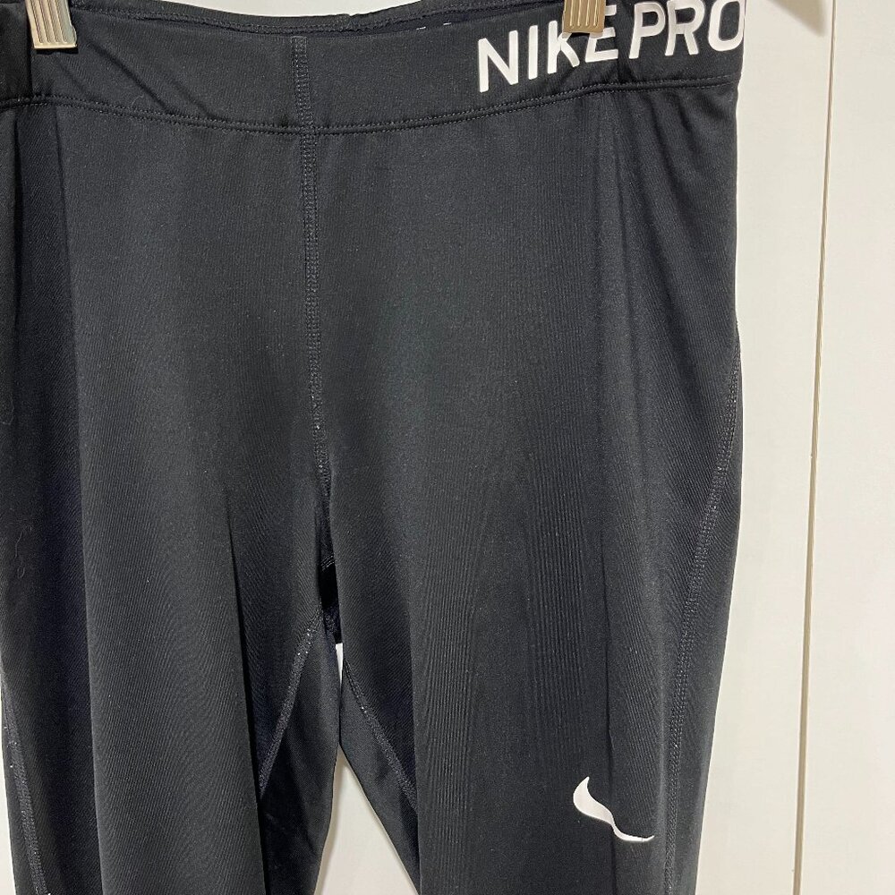 Nike Pro Women's Mid-Rise Training Tights - Picture 3 of 5